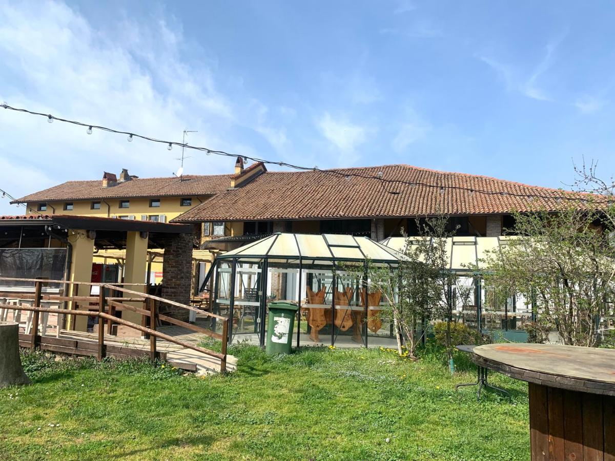 Cascina Bellaria Hostel Milan Luaran gambar